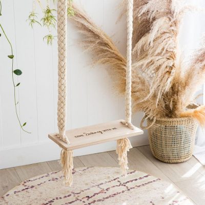 Balançoire intérieure en macramé